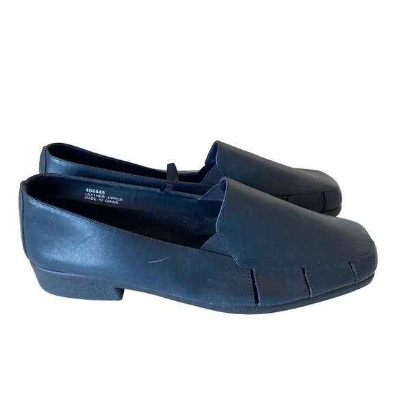 Bayberry Shoes - Bayberry Leather Loafers in Navy Sz 9 Neutral‎ Casual Comfort Preppy